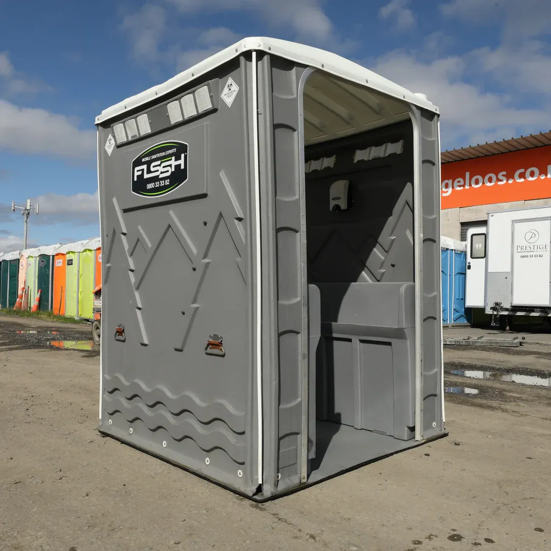 Men’s Urinal