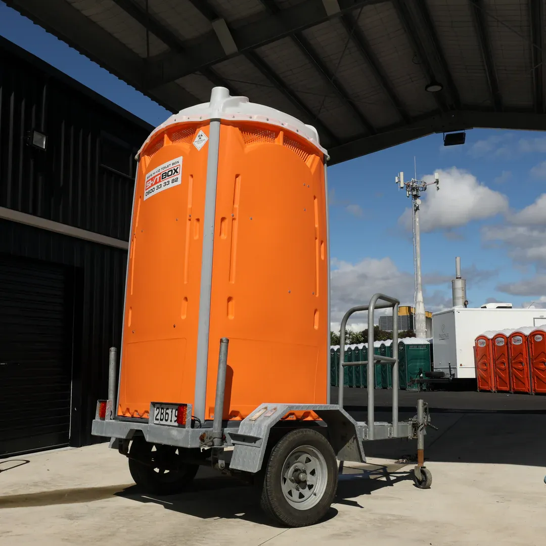 Towable Toilet