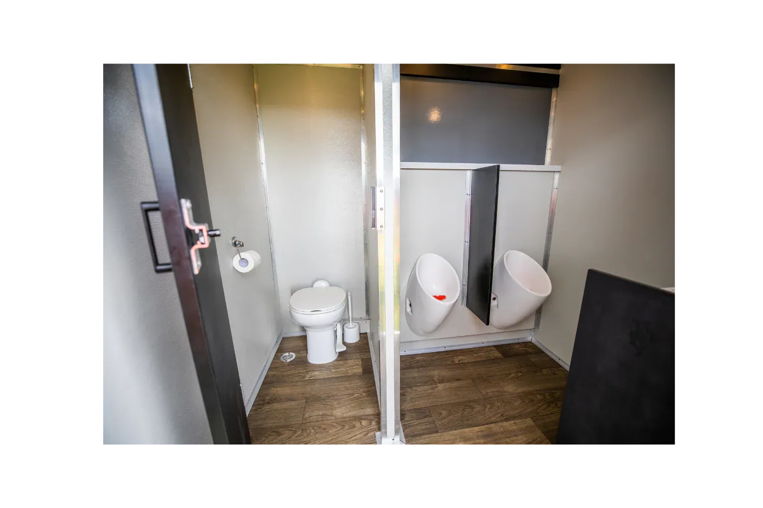 Roma – 4 Pan + 2 Urinal, photo 4