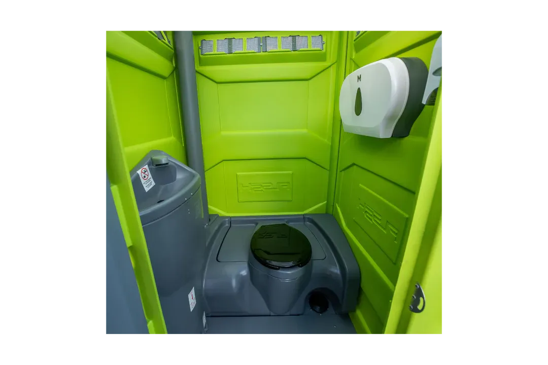Fresh Water Flushing Toilet, photo 4